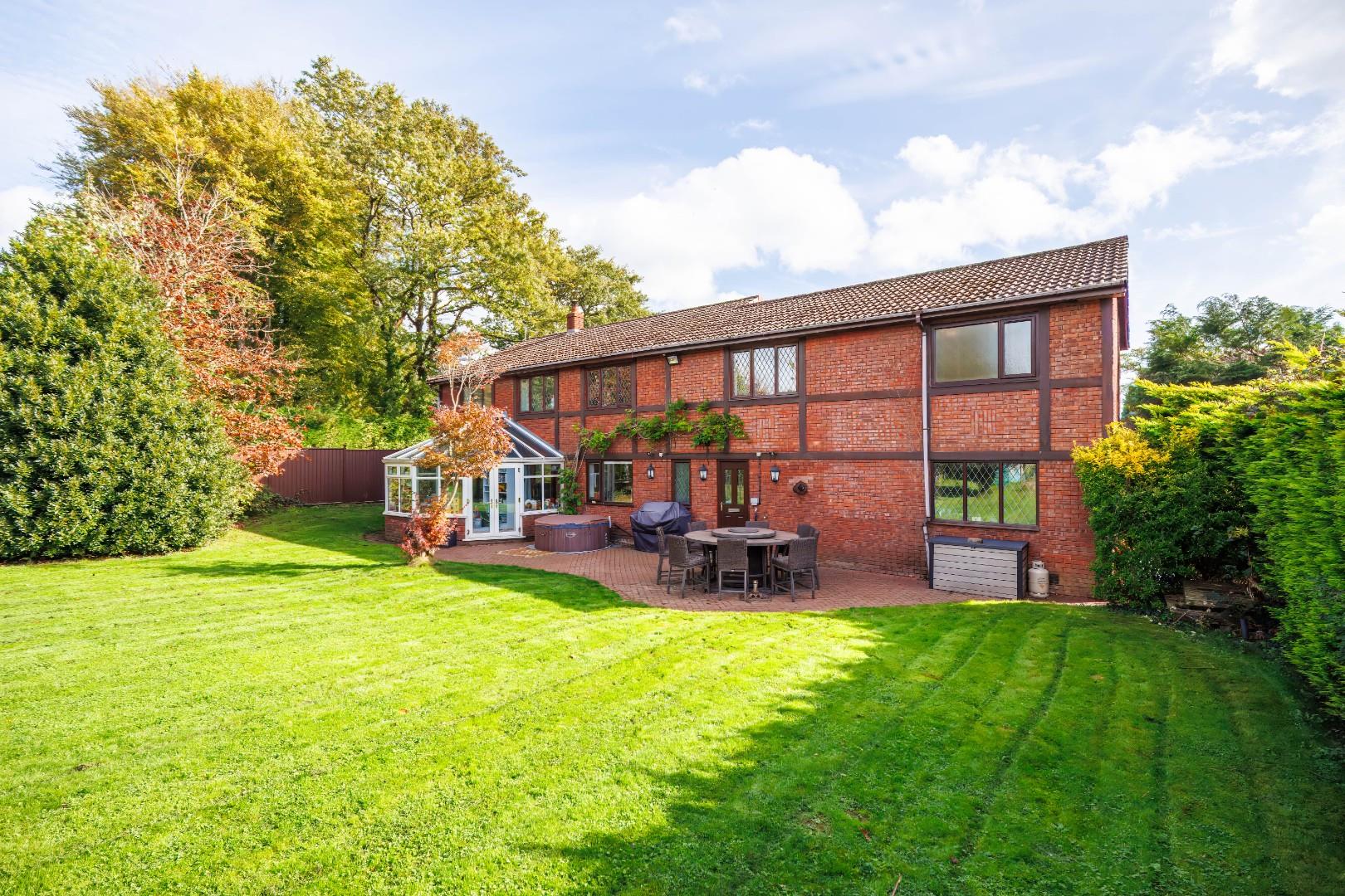 Cowbridge Road, Talygarn, Pontyclun, CF72 9JU